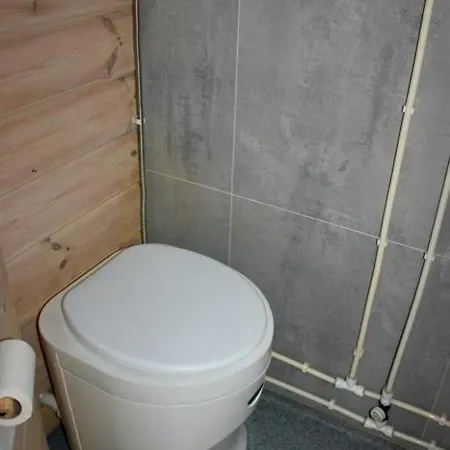 Tretopphytter Pa Grensen - Elghytta Med Robat Og Gjeddefiske Dağ evi