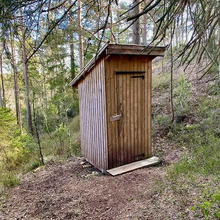 Tretopphytter Pa Grensen - Elghytta Med Robat Og Gjeddefiske * Халден